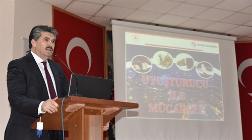 Karaman'da Bağımlılıkla Mücadele Konulu Konferans (10/04/2019)